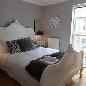 Burlington Apartment Brighton